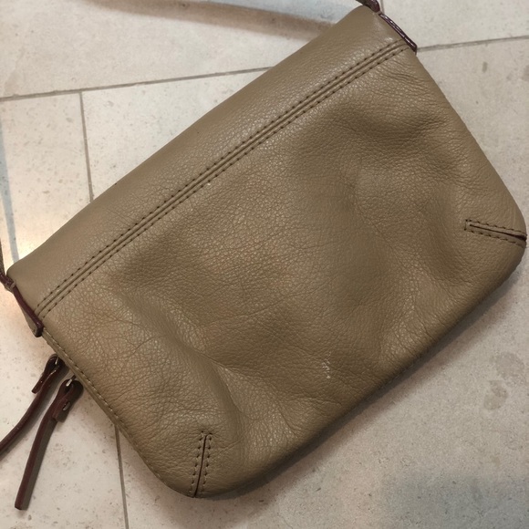 Kate Spade Crossbody - Picture 2 of 5